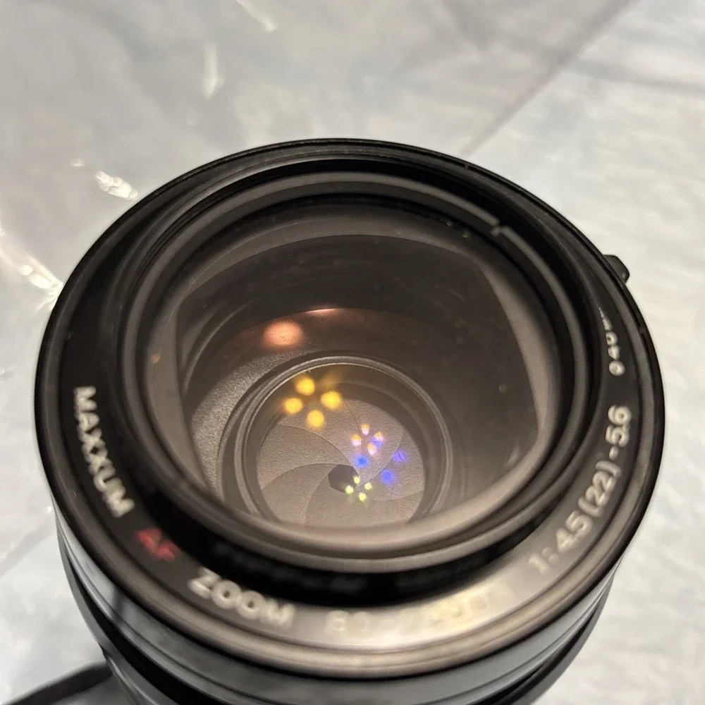 Minolta Maxxum AF 80-200 Lens + Cu Custom Fantasy Cards Case Lot